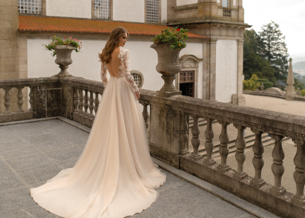 Floral wedding dress Kaia by Libelle Bridal